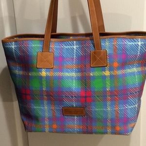 Dooney and Bourke Authentic Signature Tote